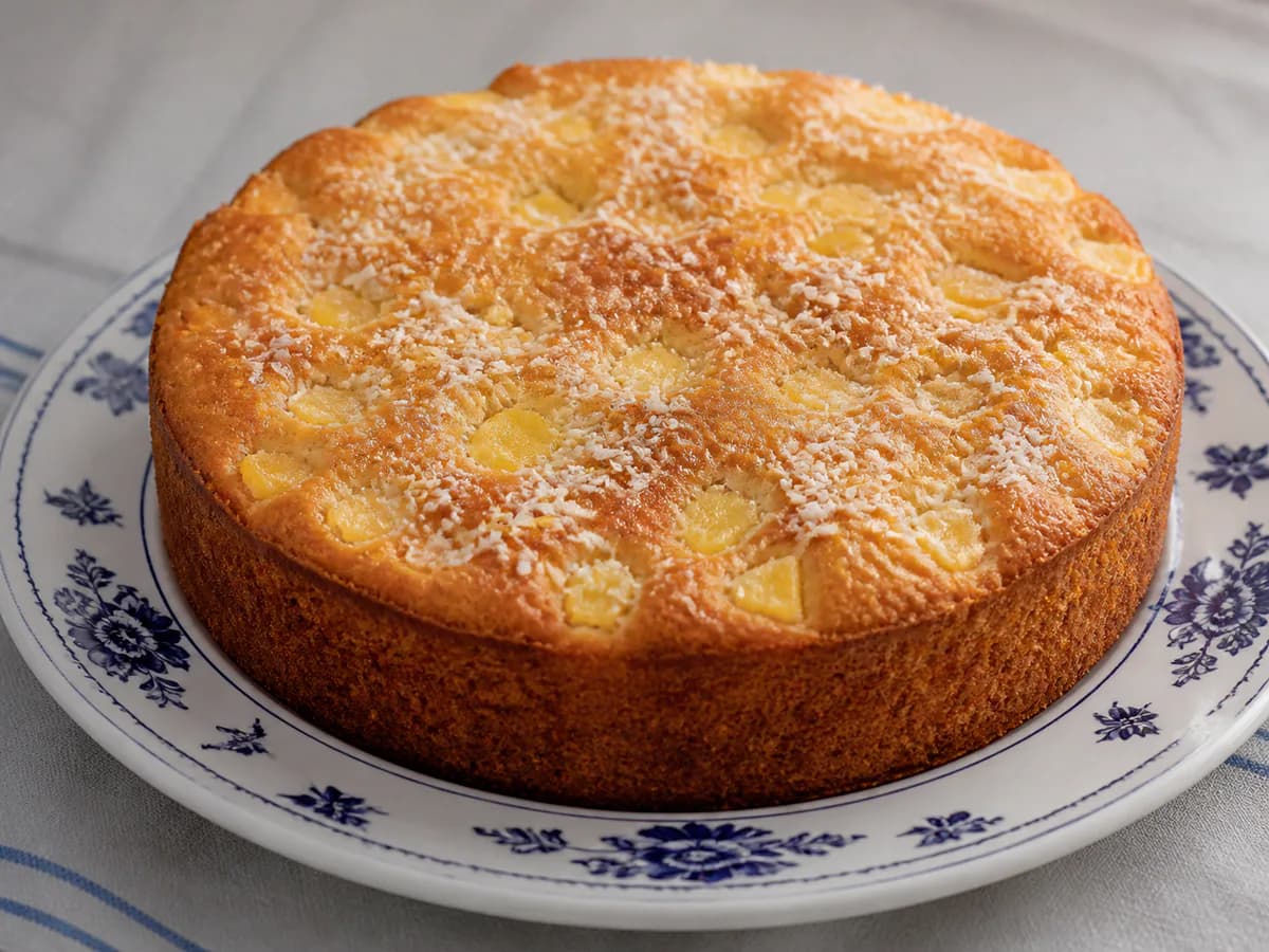 Bolo de Coco e Ananás Húmido