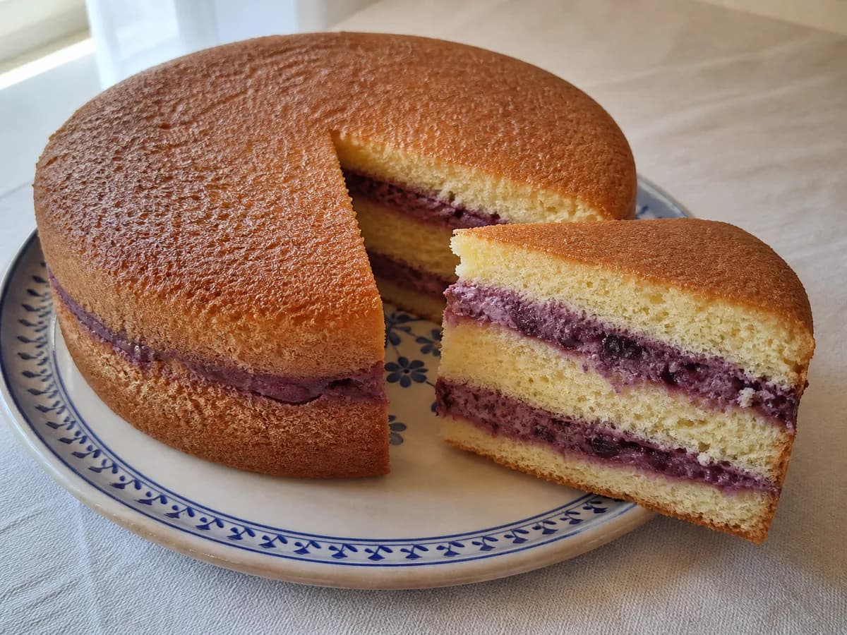 Bolo de Creme de Amora