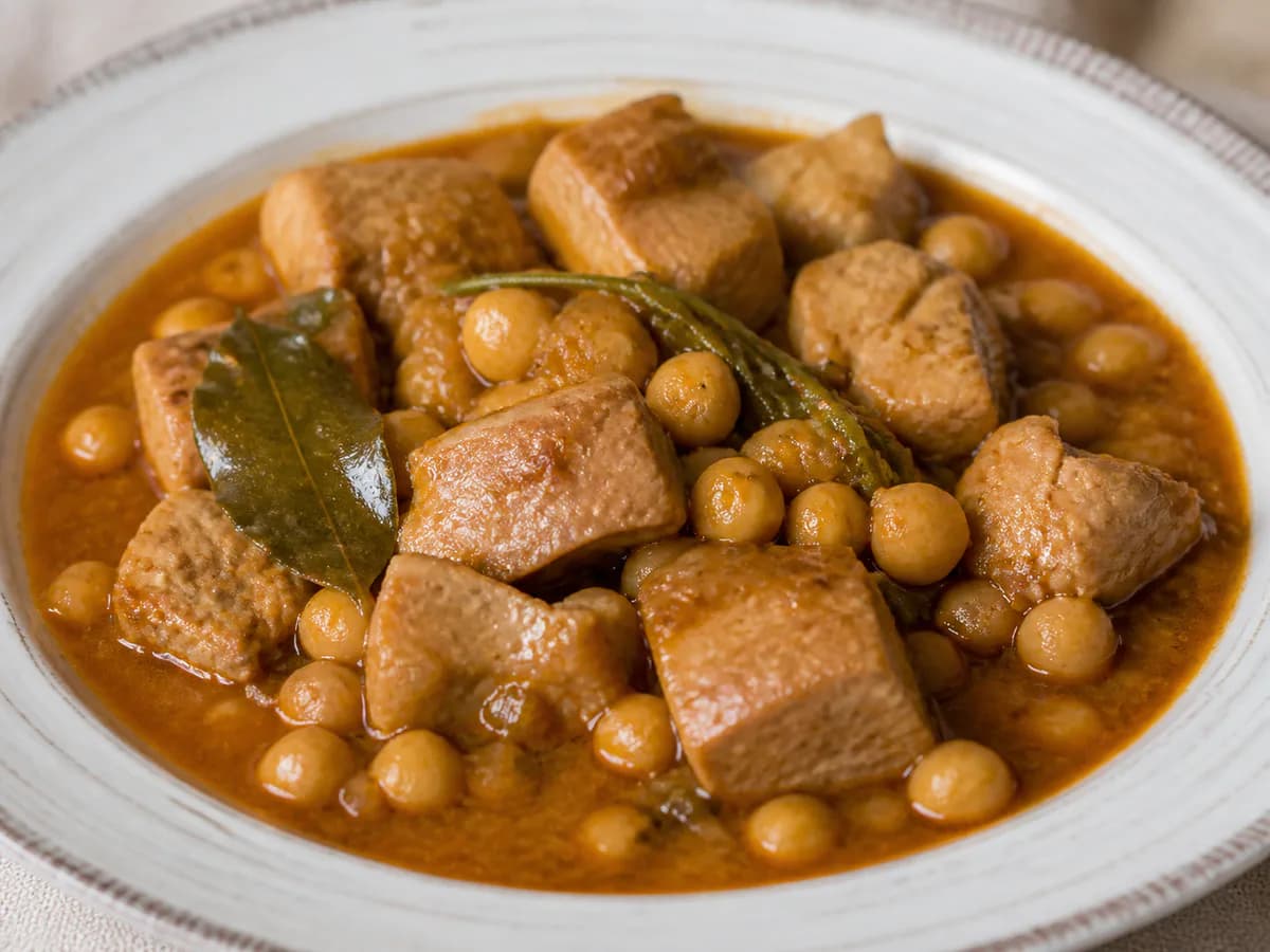 Pormenor de uma porção de Carne de Porco com Grão
