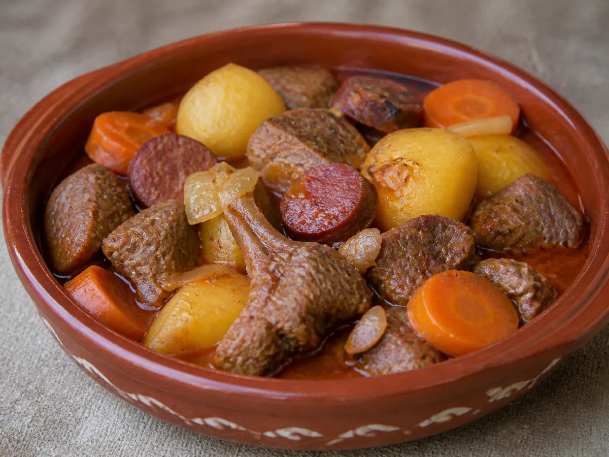 Ensopado de Borrego à Minhota