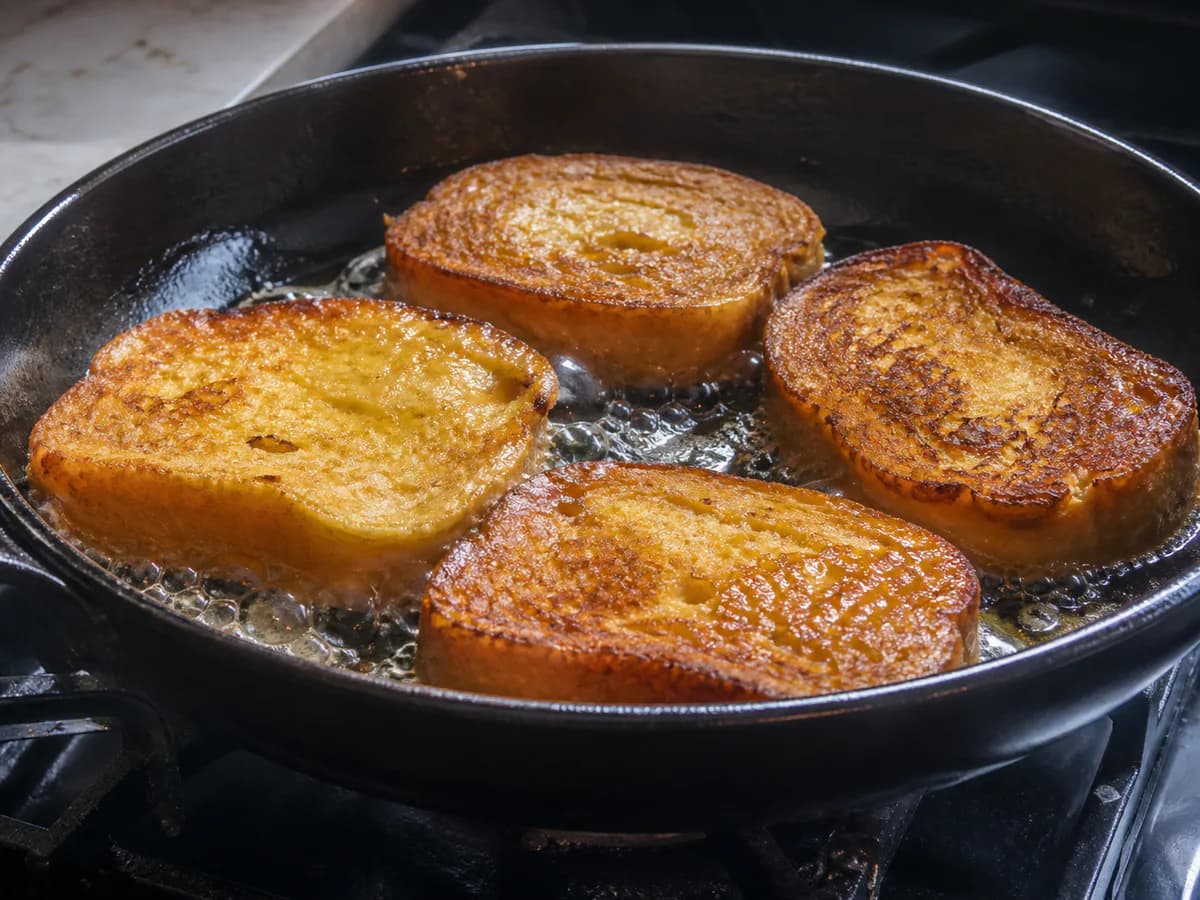 Preparação de Rabanadas de Laranja durante a confeção