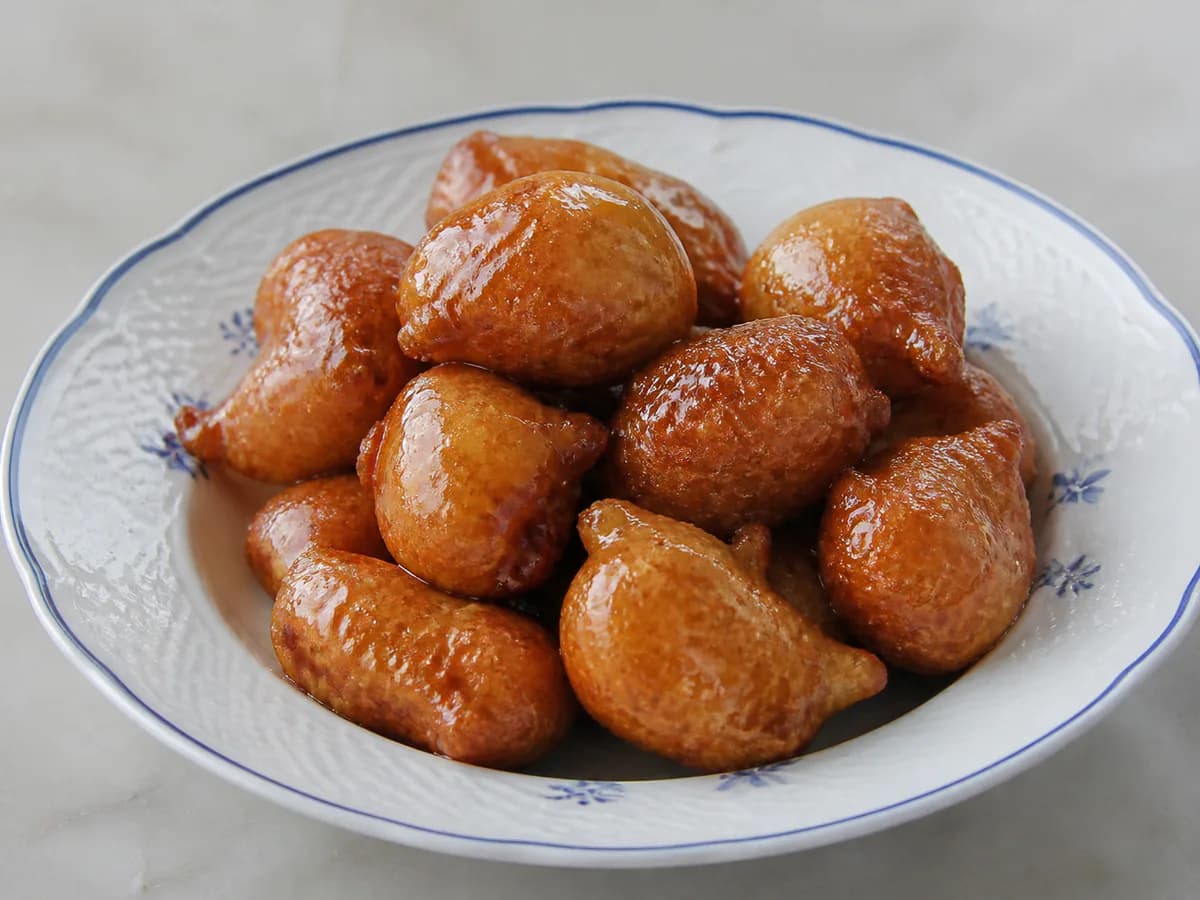 Sonhos com Calda de Açúcar