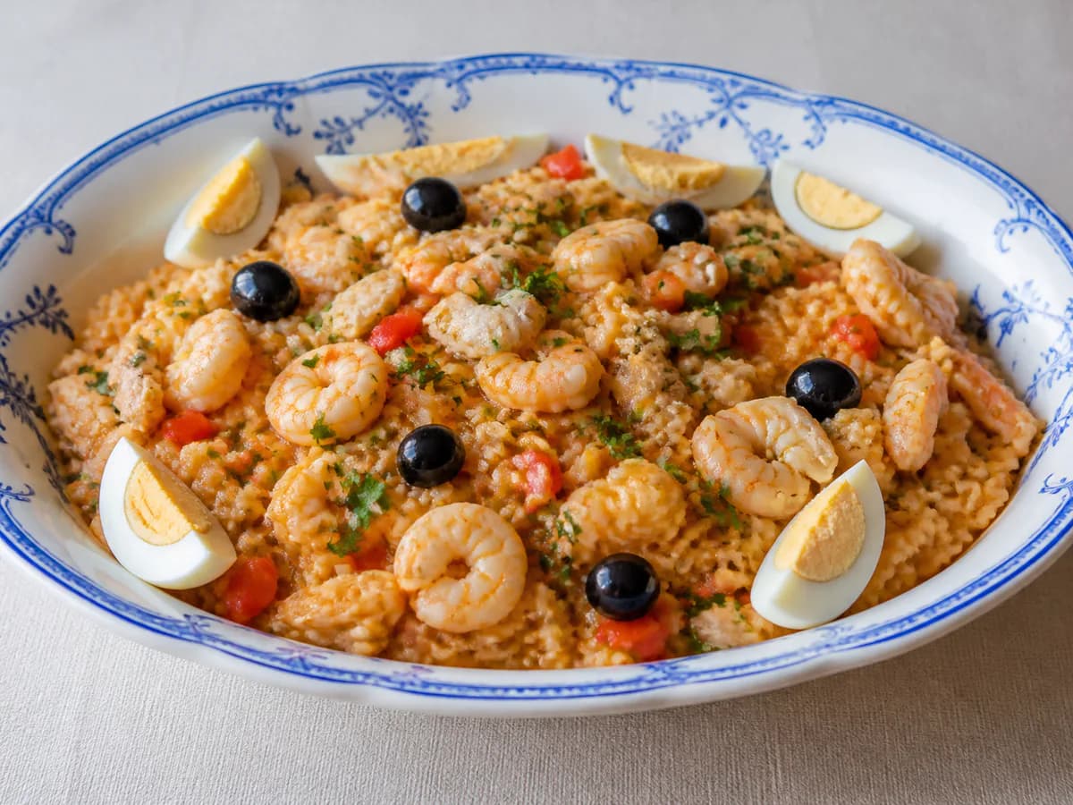 Arroz de Bacalhau com Gambas - Delícias do Mar