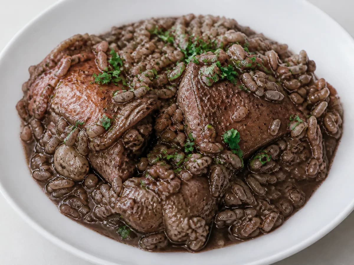 Pormenor de uma porção de Arroz de Frango à Cabidela