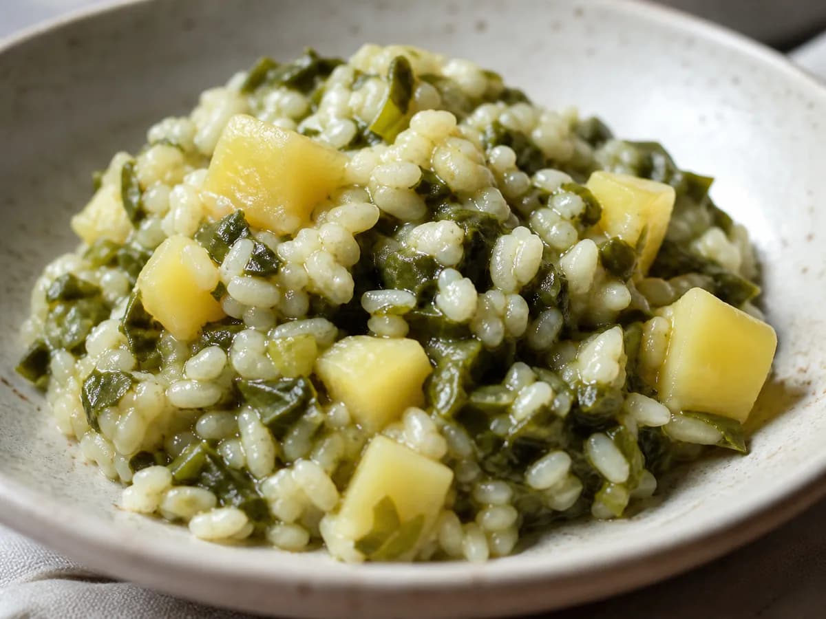 Pormenor de uma porção de Arroz de Grelos e Batata