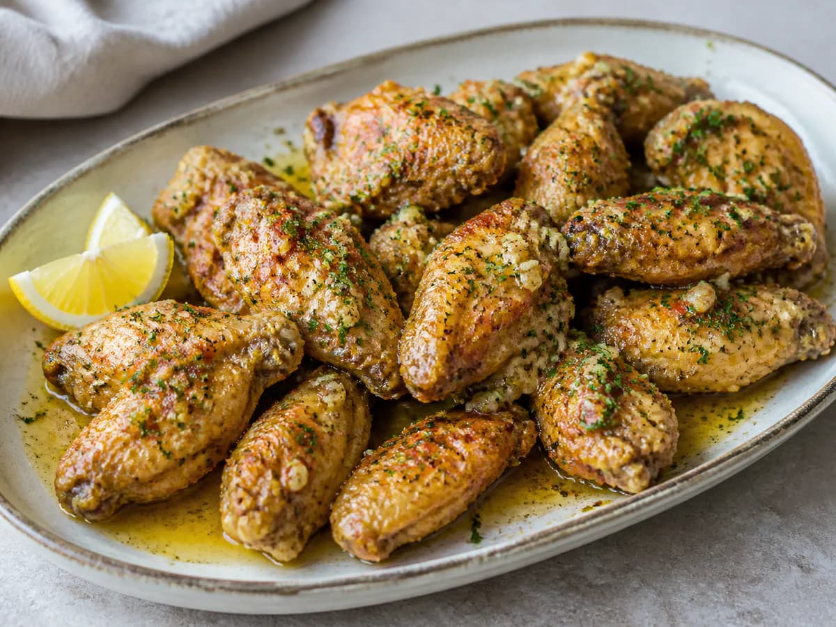 Asinhas de Frango ao Alho Cremoso
