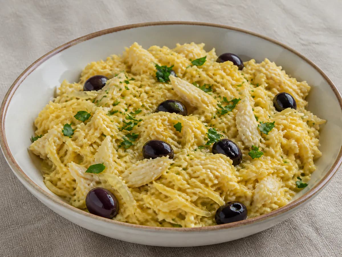 Bacalhau à Brás Cremoso com Natas