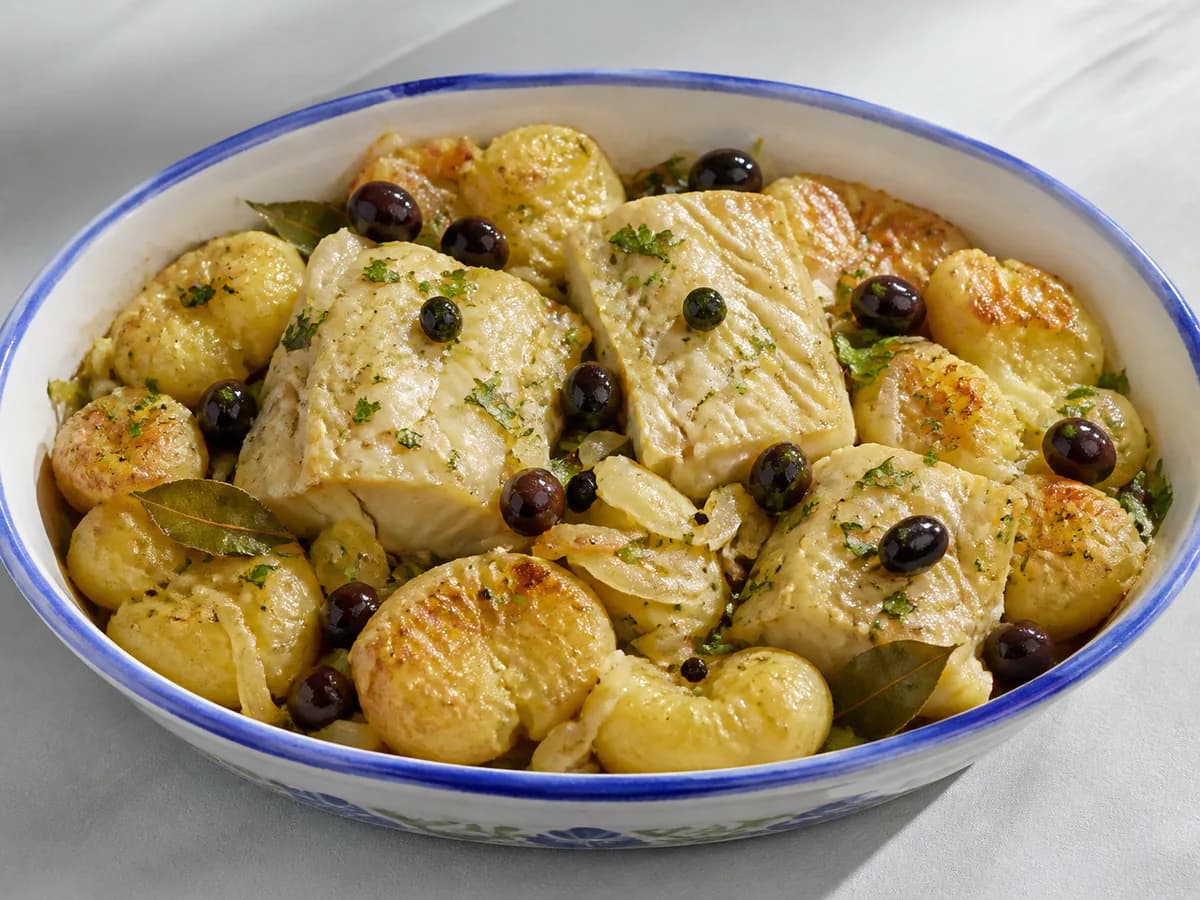 Pormenor de uma porção de Bacalhau de Natal à Minhota