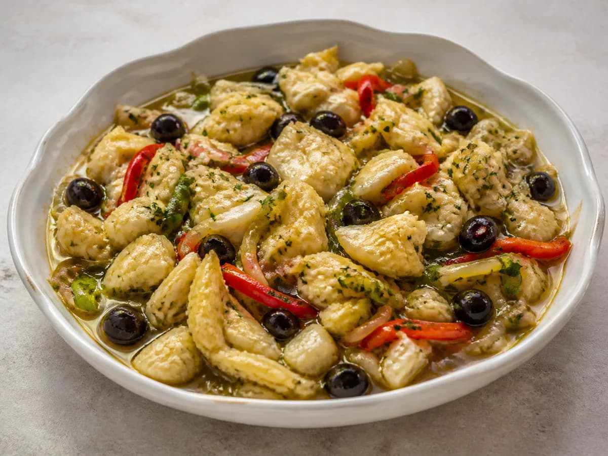 Bacalhau Lascado em Azeite com Molho Especial