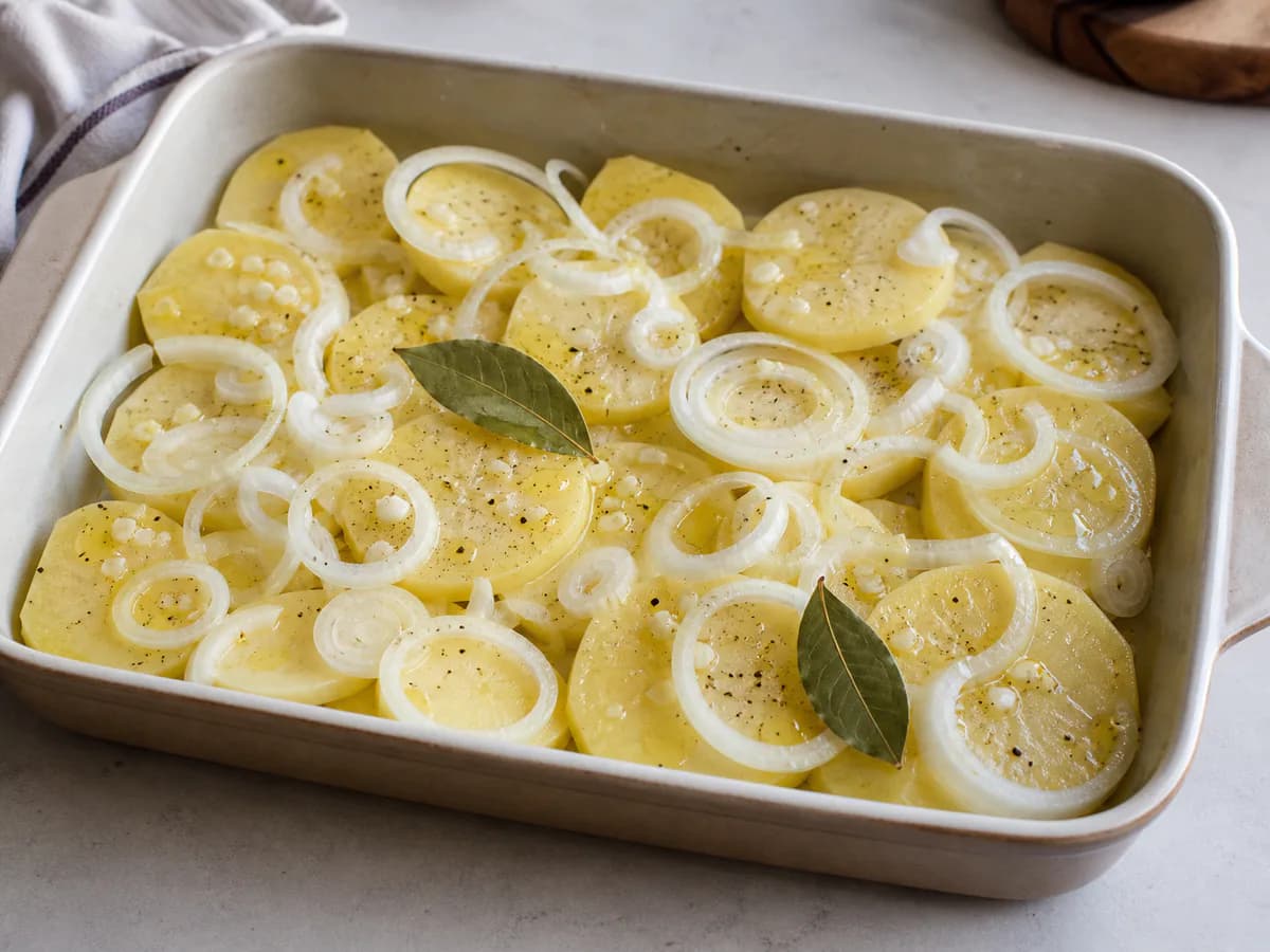 Preparação de Bacalhau no Forno: Uma Sugestão para o seu Natal durante a confeção