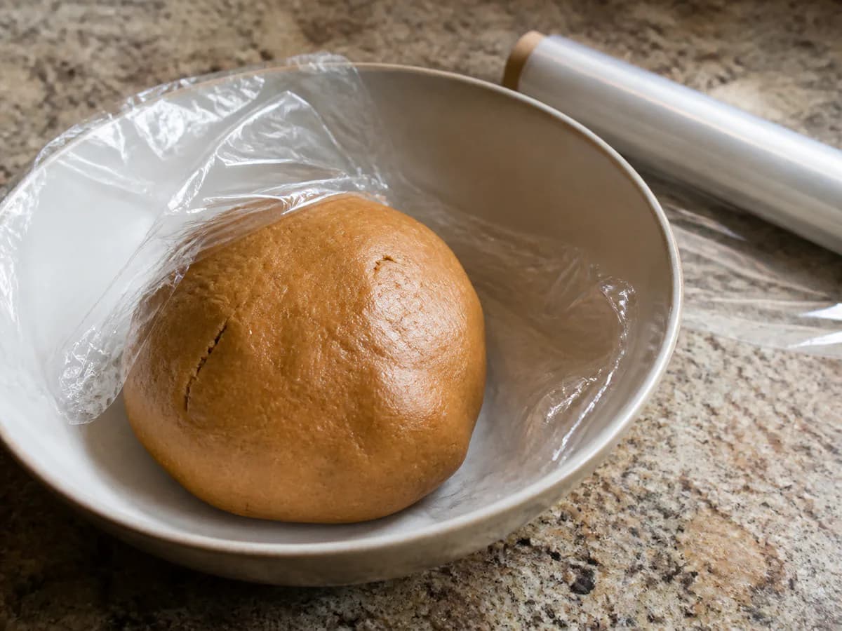 Preparação de Bolachas de Gengibre durante a confeção