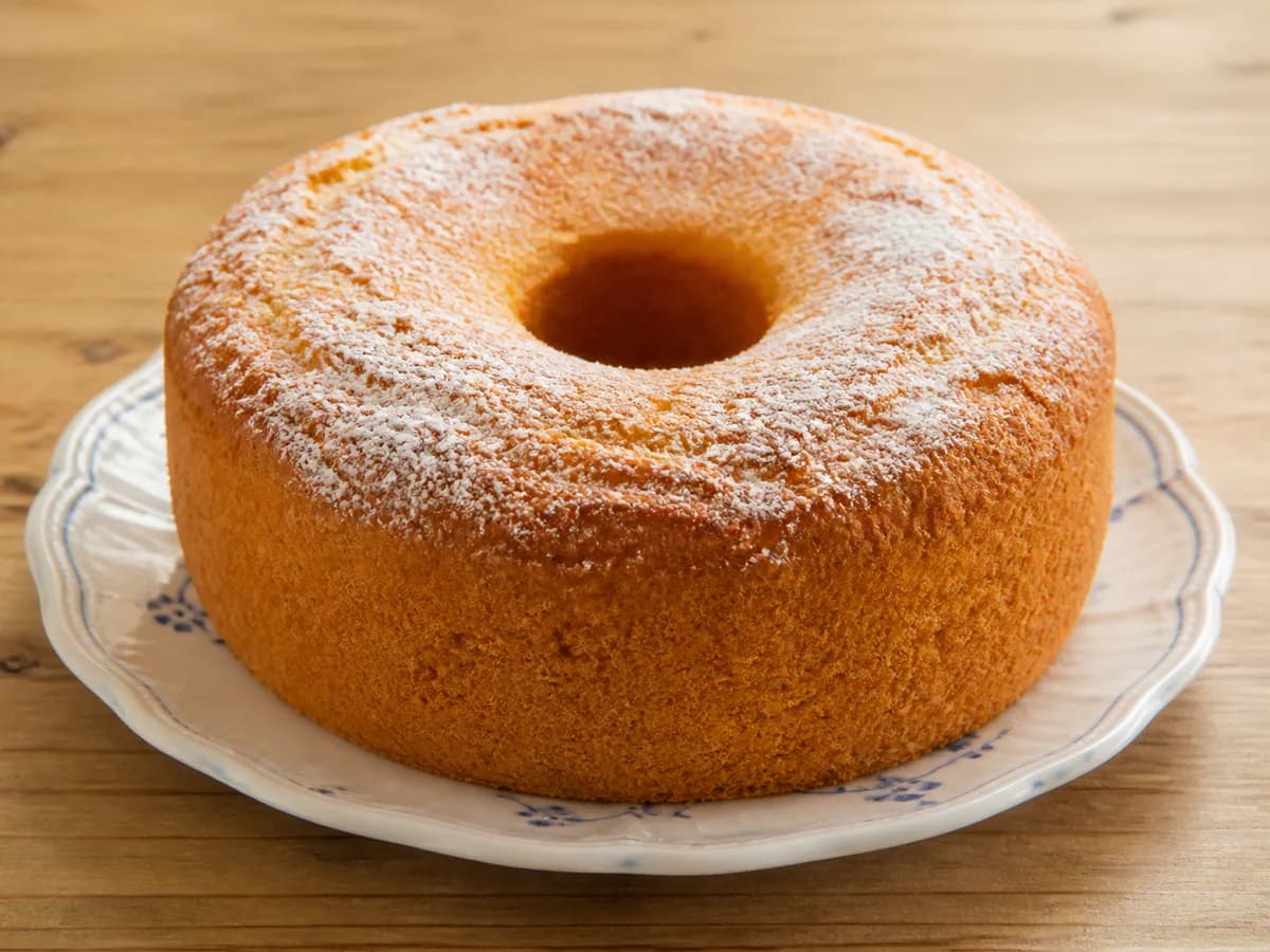 Bolo de Aniversário de Ovos - Um Clássico Português