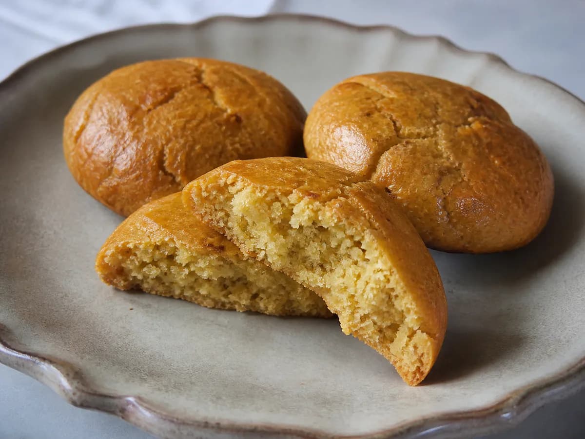 Pormenor de uma porção de Broas de Natal da Tia Dulce