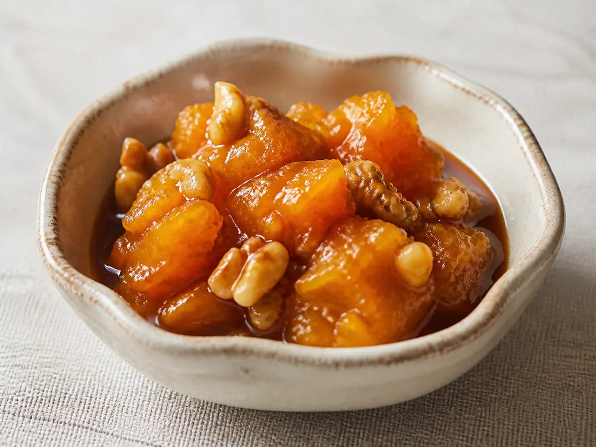 Pormenor de uma porção de Compota de Abóbora com Noz, Gengibre ou Laranja