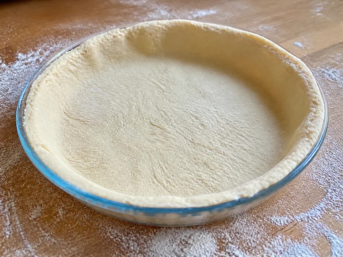 Preparação de Folar de Massa de Pão durante a confeção