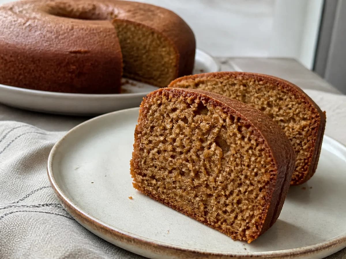 Pormenor de uma porção de Bolo de Café