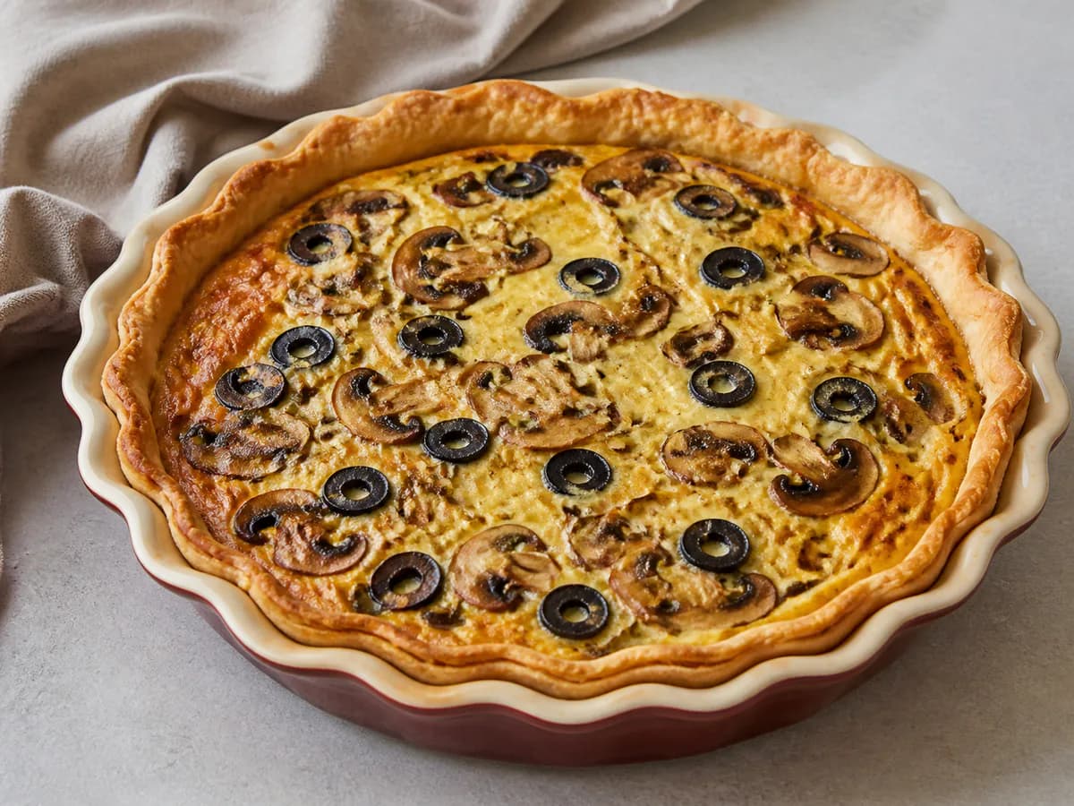 Quiche de Alho-Francês com Cogumelos e Azeitonas sem Queijo