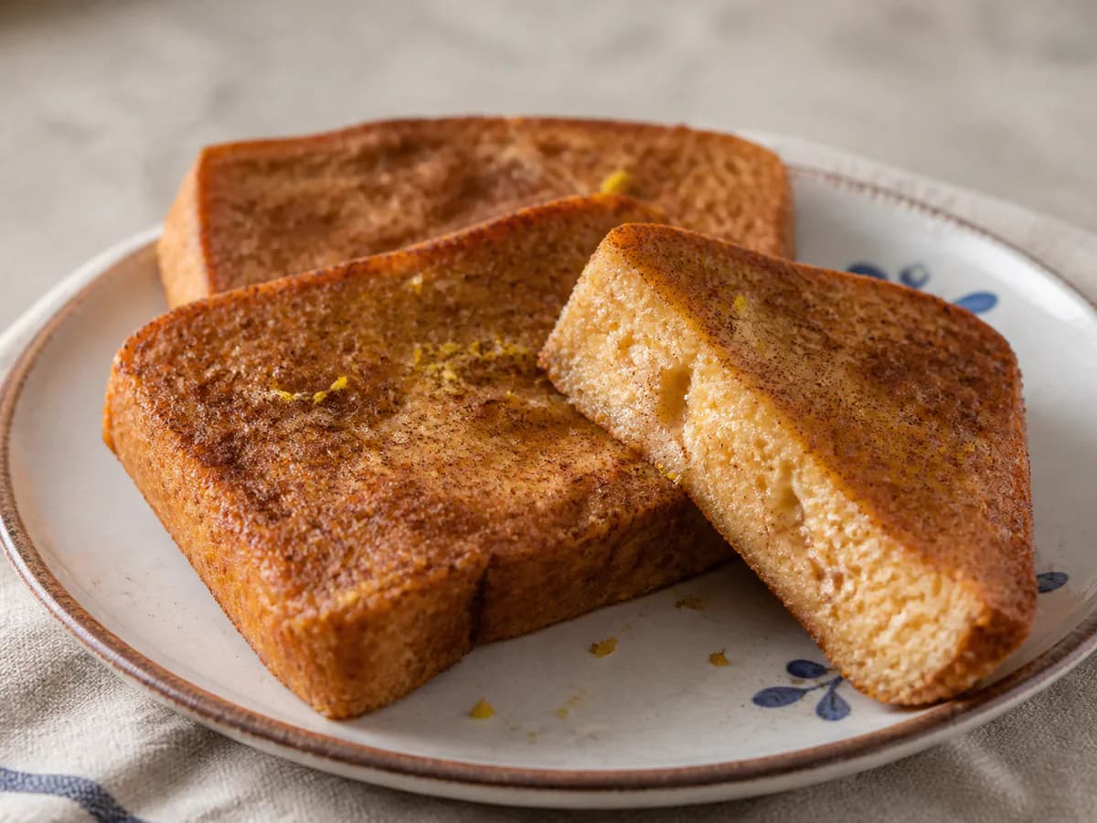 Pormenor de uma porção de Rabanadas No Forno E Ao Vapor Light