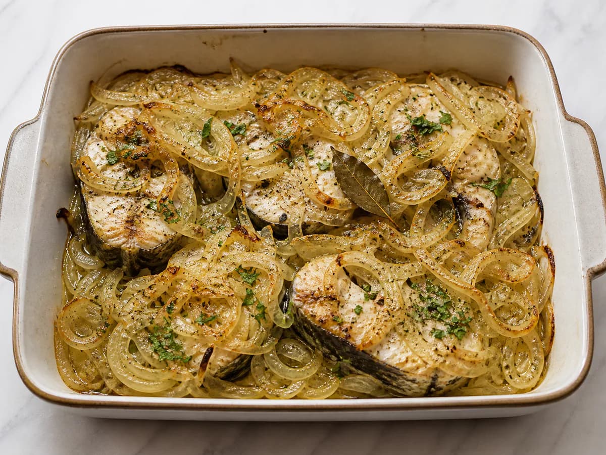 Peixe de Rocha de Cebolada no Forno