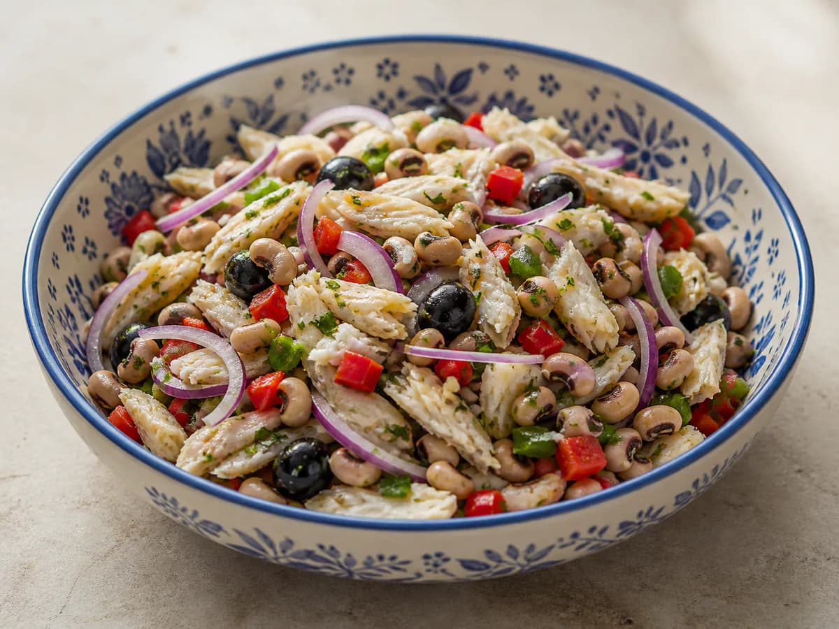 Salada de Bacalhau com Feijão Frade