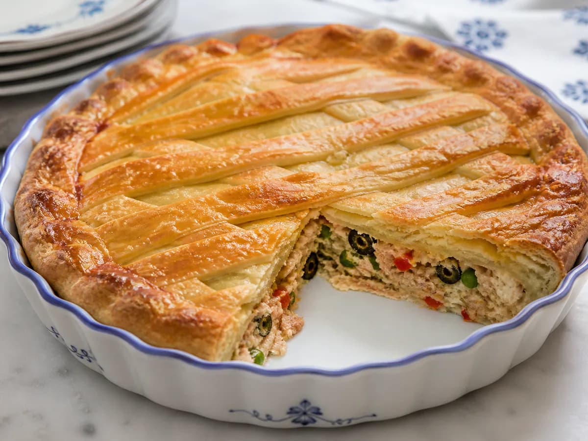 Torta de Atum Clássica à Portuguesa
