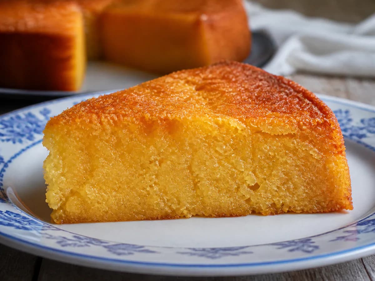 Pormenor de uma porção de Toucinho do Céu com Seis Ovos Inteiros