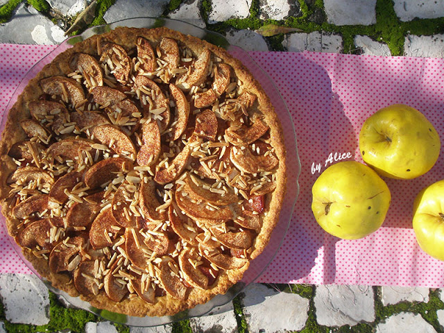 Tarte de Marmelo e Maçã com Amêndoas