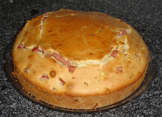 Bolo de Carnes