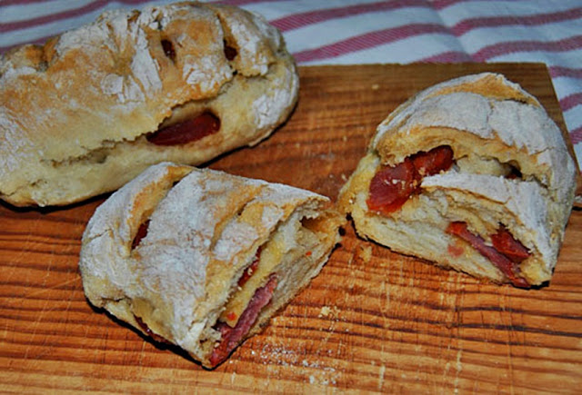 Pãezinho com Chouriço Muito Fáceis de Fazer!