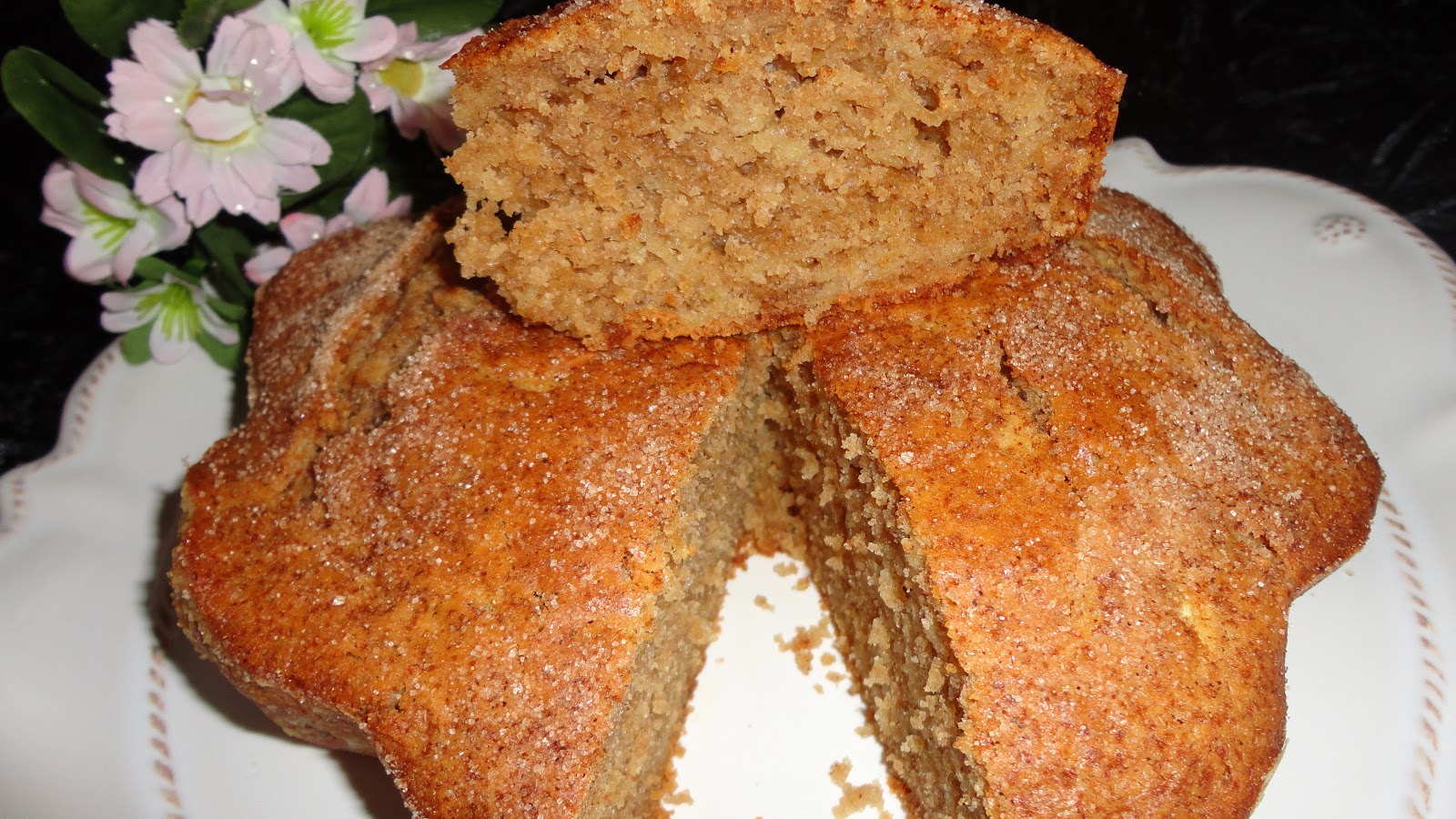 Bolo de Canela e Maçã Muito Fofo e Húmido