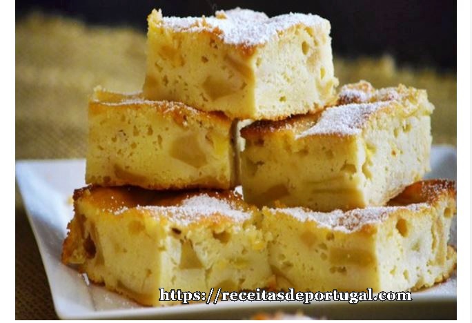 Bolo de maçã no Tabuleiro… um Bolo que Rende muito e Fica uma Delícia!