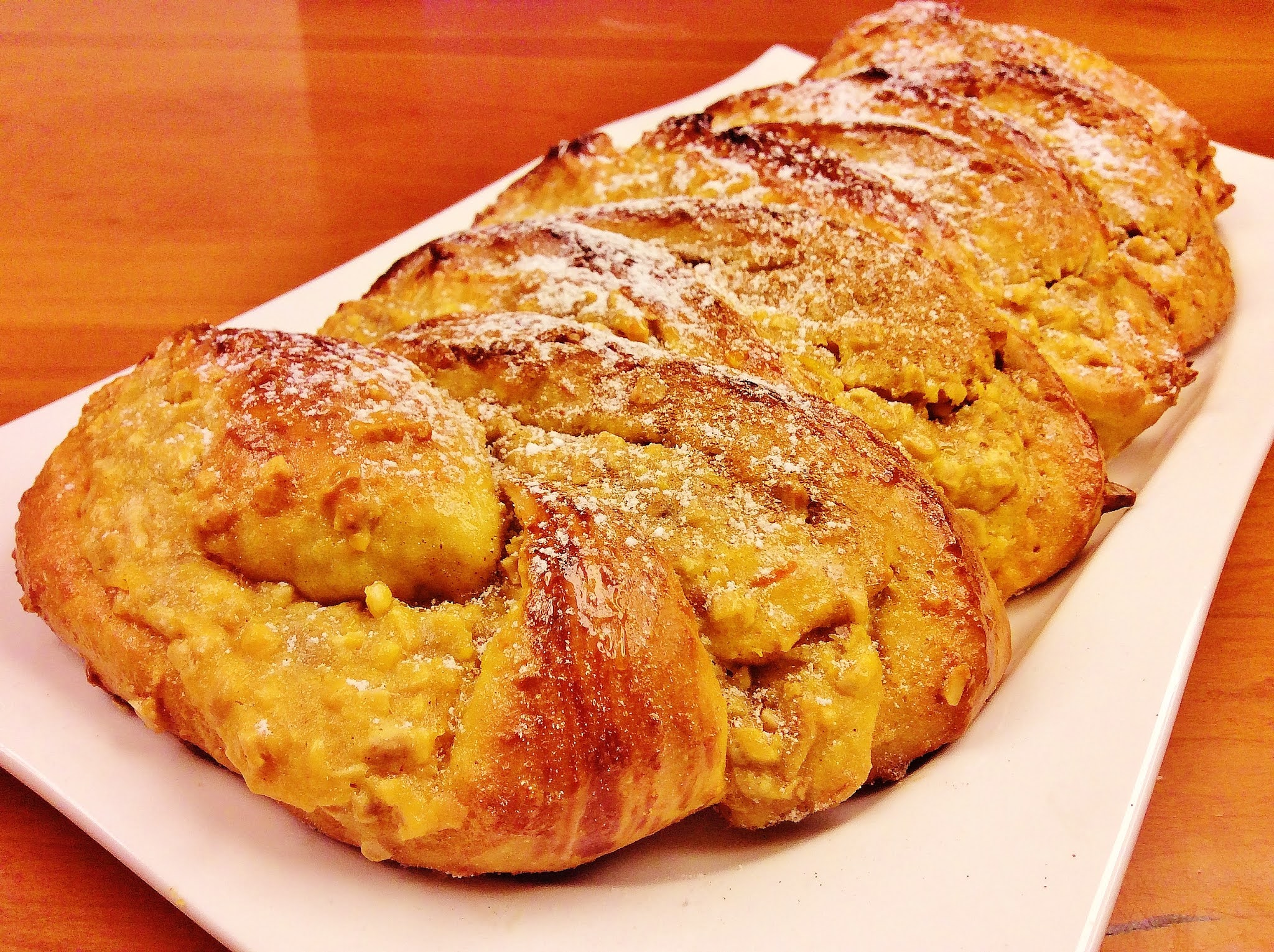 Bolo Rei Escangalhado com Doce de Ovos e Amêndoas